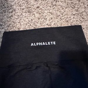 Charcoal grey Leggings, Alphalete, size M Never worn, Butt contouring